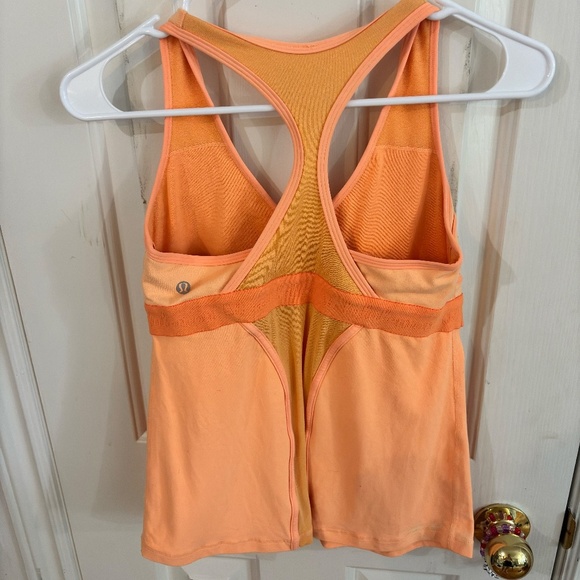 LULU LEMON TANK TOP ! please check photos for sizing - Picture 5 of 6